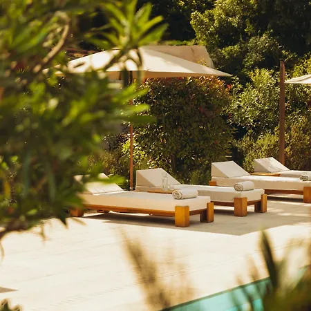 La Bastide Des Salins Szálloda 4*